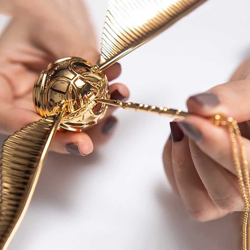 18k Gold Plated Treasure Ring Box with Adjustable Design | Elegant Jewelry