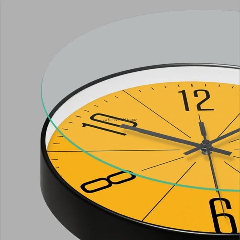 Elegant Wall Clock – Accurate and Chic for Any Home